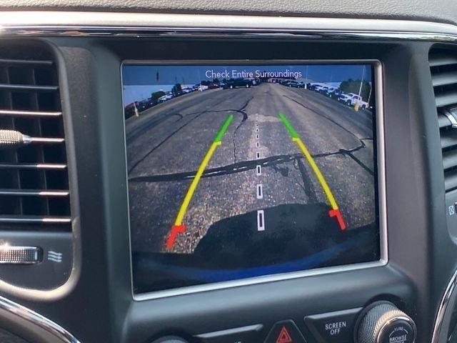 Jeep Grand Cherokee Laredo 4WD 2018
