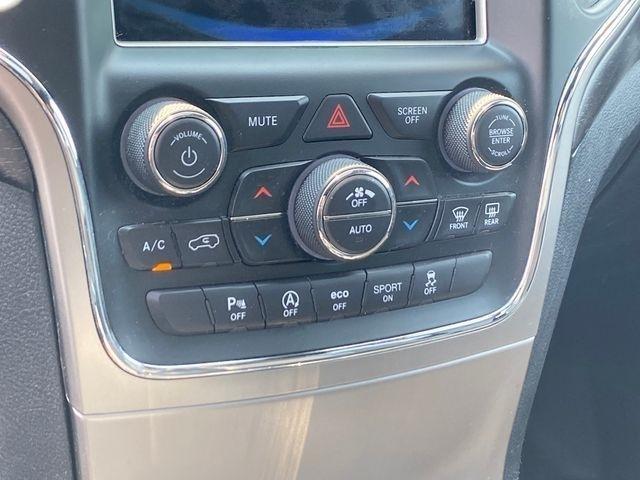 Jeep Grand Cherokee Laredo 4WD 2018