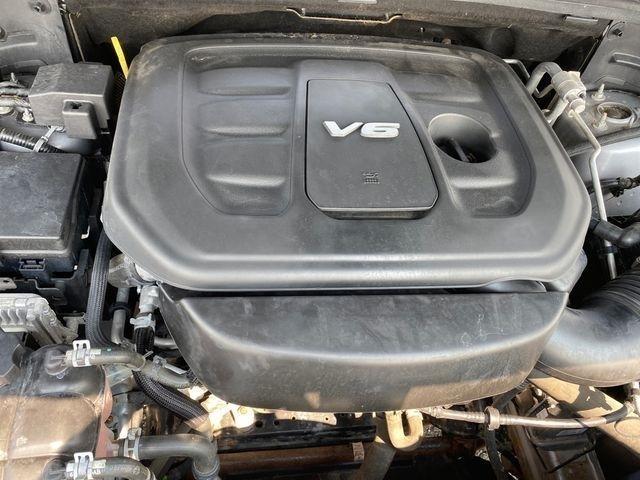 Jeep Grand Cherokee Laredo 4WD 2018