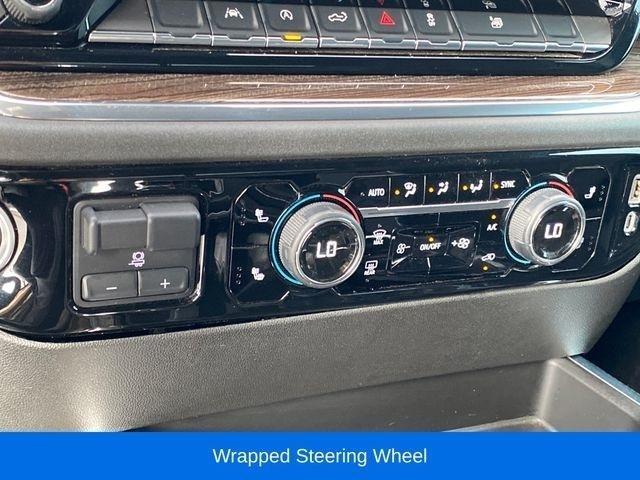 Chevrolet Silverado 1500 RST Crew Cab 4WD 2024