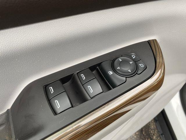 GMC Acadia SLE 2020