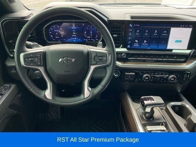 Chevrolet Silverado 1500 RST Crew Cab 4WD 2026