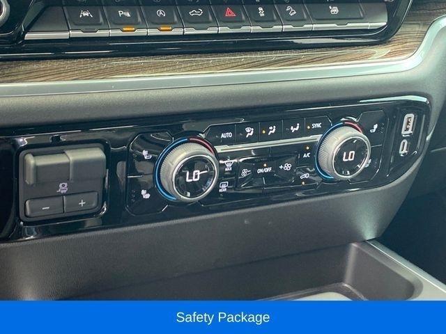 Chevrolet Silverado 1500 RST Crew Cab 4WD 2026