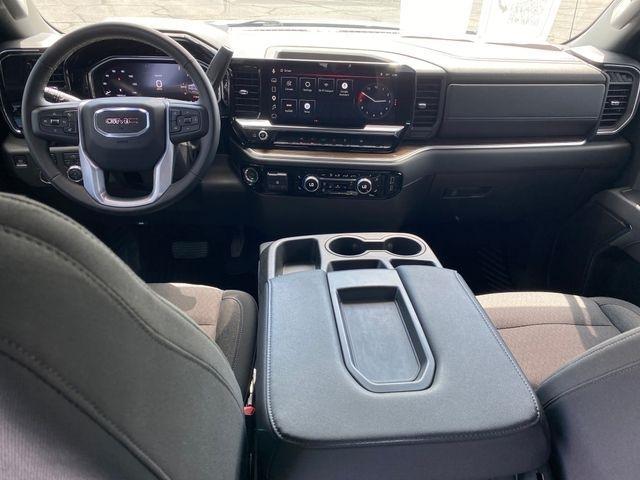 GMC Sierra 1500 Elevation L Crew Cab 4WD 2026
