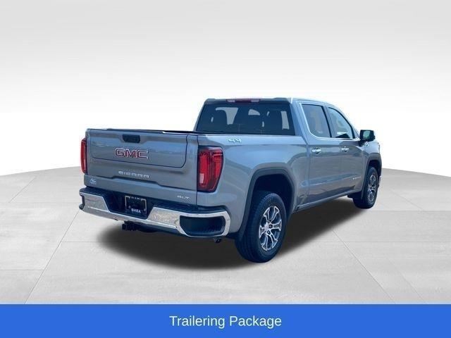 GMC Sierra 1500 SLT Crew Cab 4WD 2026
