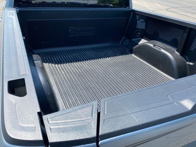 GMC Sierra 1500 SLT Crew Cab 4WD 2026