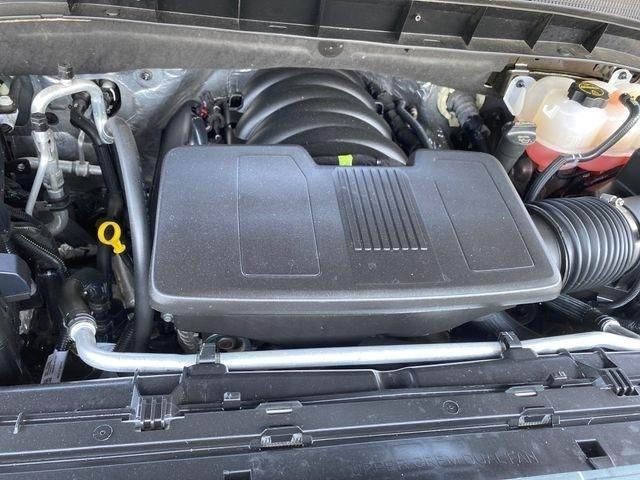 GMC Sierra 1500 SLT Crew Cab 4WD 2026