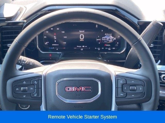 GMC Sierra 1500 SLT Crew Cab 4WD 2026