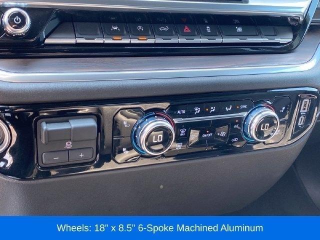 GMC Sierra 1500 SLT Crew Cab 4WD 2026