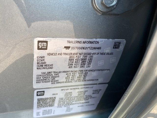 GMC Sierra 1500 SLT Crew Cab 4WD 2026