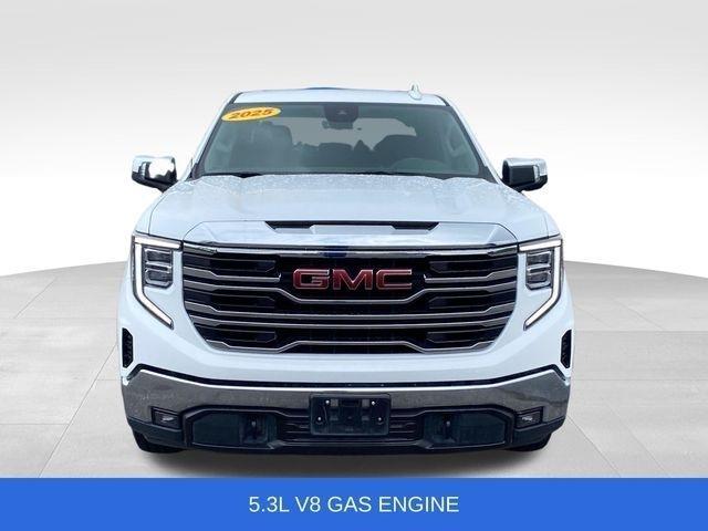 GMC Sierra 1500 SLT Crew Cab 4WD 2025