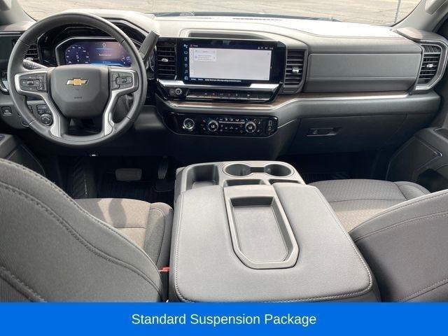 Chevrolet Silverado 1500 LT-L Crew Cab 4WD 2024