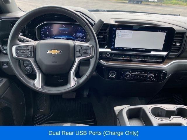 Chevrolet Silverado 1500 LT-L Crew Cab 4WD 2024