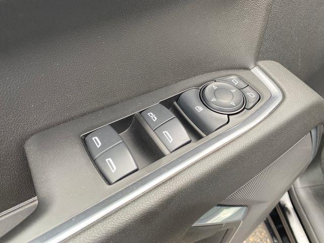 Chevrolet Silverado 1500 LT-L Crew Cab 4WD 2024