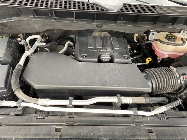 Chevrolet Silverado 1500 LT-L Crew Cab 4WD 2024