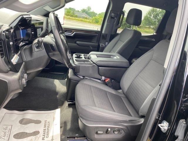 Chevrolet Silverado 1500 LT-L Crew Cab 4WD 2024