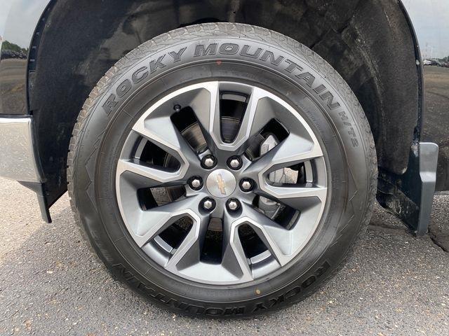 Chevrolet Silverado 1500 LT-L Crew Cab 4WD 2024