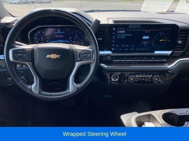 Chevrolet Silverado 1500 LT-L Crew Cab 4WD 2024