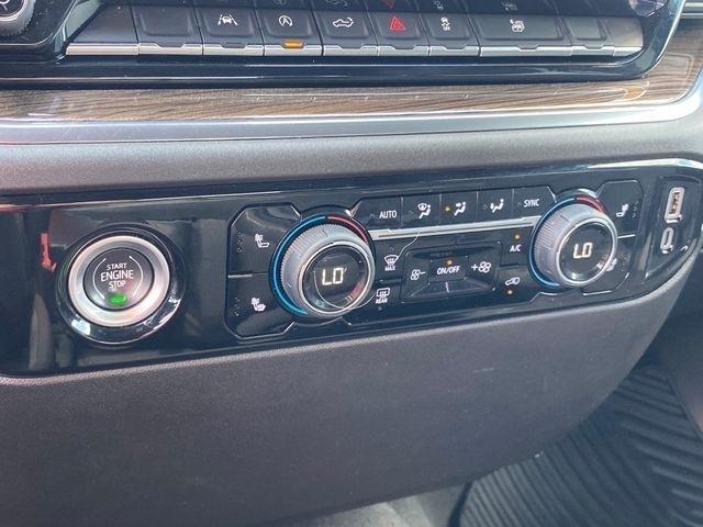 Chevrolet Silverado 1500 LT-L Crew Cab 4WD 2024