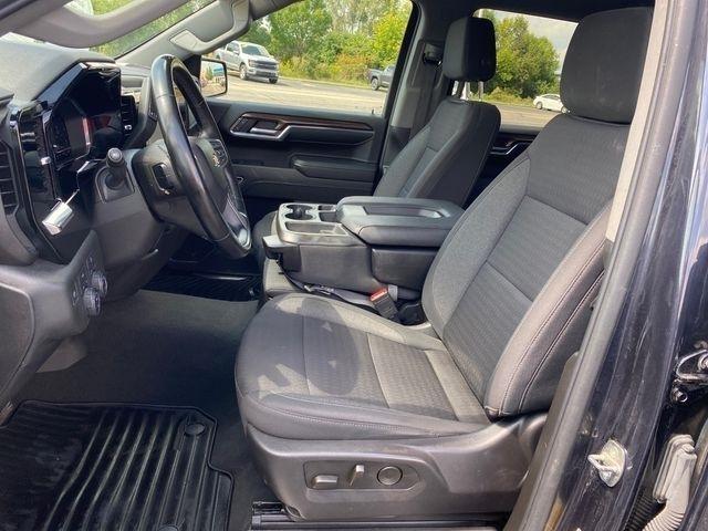 Chevrolet Silverado 1500 LT-L Crew Cab 4WD 2024