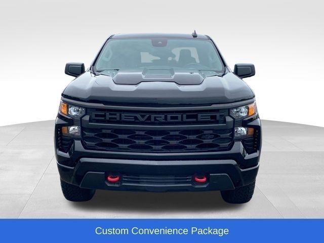 Chevrolet Silverado 1500 Trail Boss Custom Crew Cab 4WD 2023