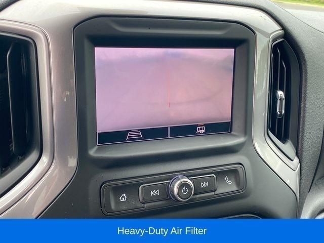 Chevrolet Silverado 1500 Trail Boss Custom Crew Cab 4WD 2023