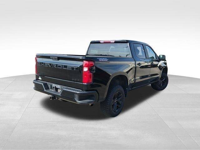 Chevrolet Silverado 1500 Trail Boss Custom Crew Cab 4WD 2023