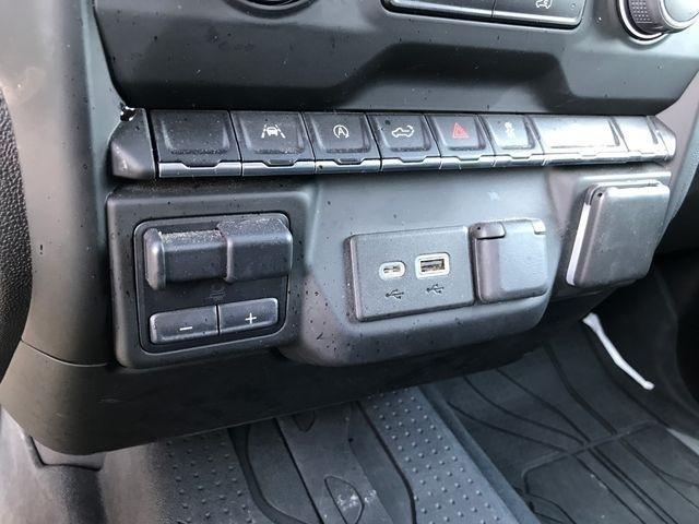 Chevrolet Silverado 1500 Trail Boss Custom Crew Cab 4WD 2023