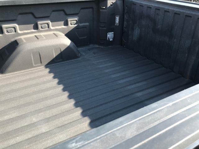 Chevrolet Silverado 1500 Trail Boss Custom Crew Cab 4WD 2023