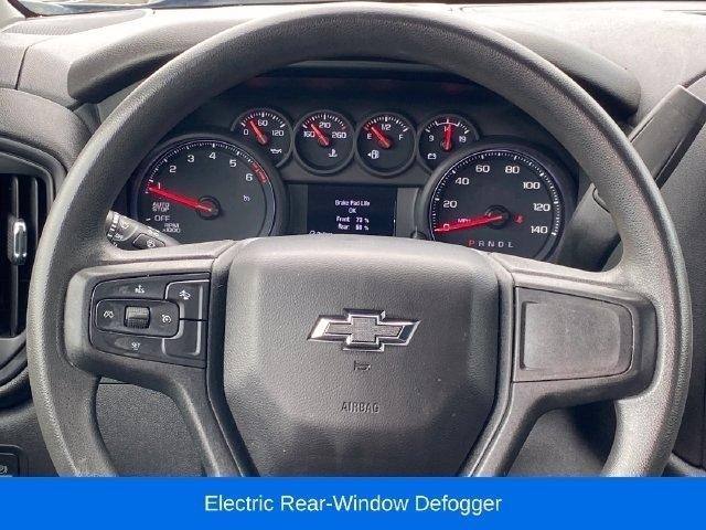 Chevrolet Silverado 1500 Trail Boss Custom Crew Cab 4WD 2023