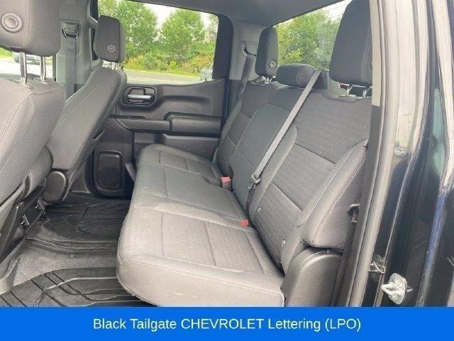Chevrolet Silverado 1500 Trail Boss Custom Crew Cab 4WD 2023