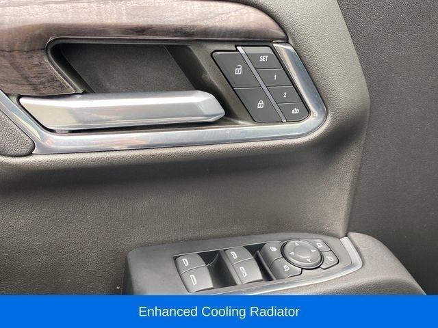 Chevrolet Silverado 1500 LTZ Crew Cab 4WD 2023