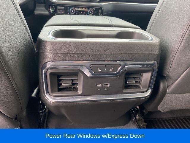 Chevrolet Silverado 1500 LTZ Crew Cab 4WD 2023
