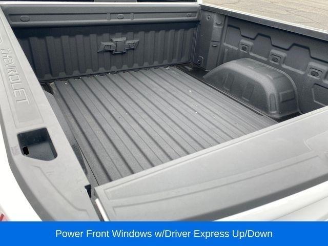 Chevrolet Silverado 1500 LTZ Crew Cab 4WD 2023