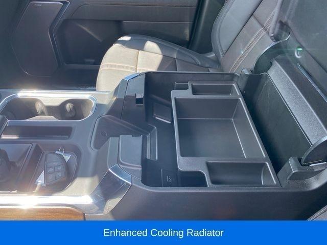 Chevrolet Silverado 1500 High Country Crew Cab 4WD 2025
