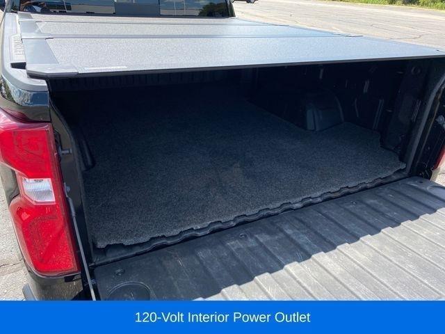 Chevrolet Silverado 1500 High Country Crew Cab 4WD 2025