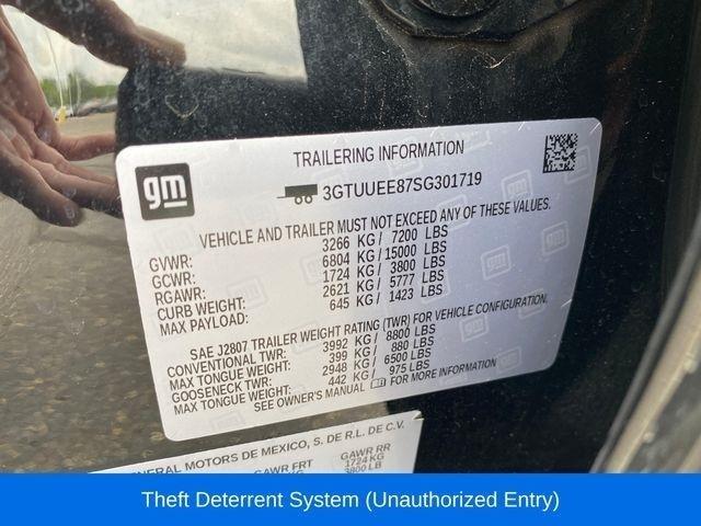 GMC Sierra 1500 AT4 Crew Cab 4WD 2025