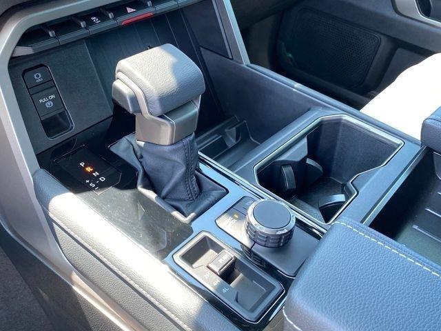 Toyota Tundra Limited CrewMax 4WD 2026