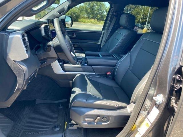 Toyota Tundra Limited CrewMax 4WD 2026