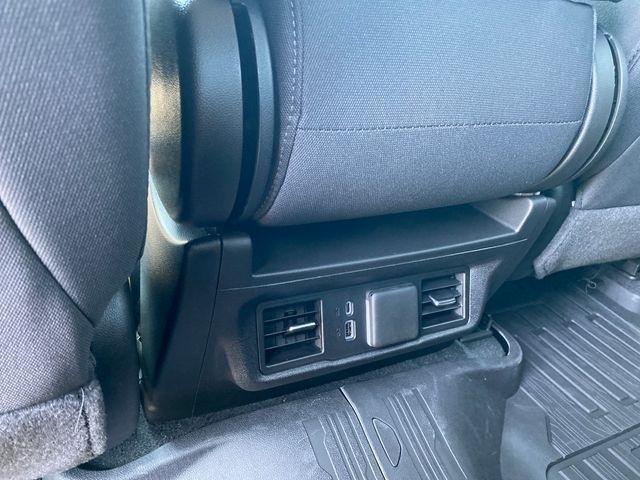 GMC Sierra 1500 Elevation Double Cab 4WD 2026