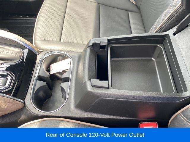 GMC Canyon Denali Crew Cab 4WD 2026