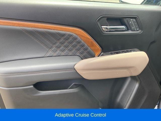 GMC Canyon Denali Crew Cab 4WD 2026