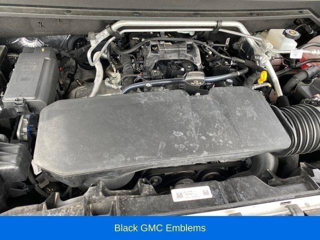GMC Canyon Denali Crew Cab 4WD 2026