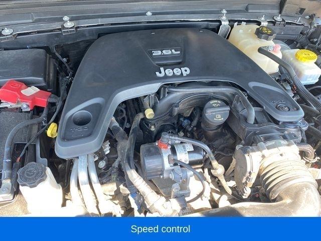 Jeep Wrangler Unlimited Sahara 2021
