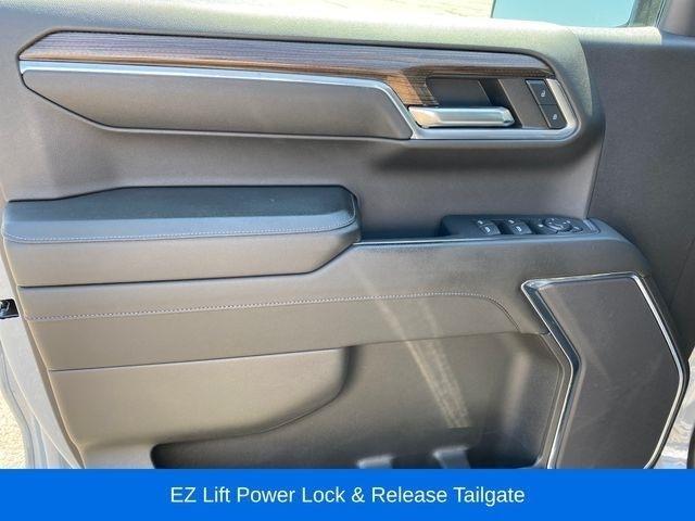 Chevrolet Silverado 1500 Trail Boss LT Crew Cab 4WD 2024