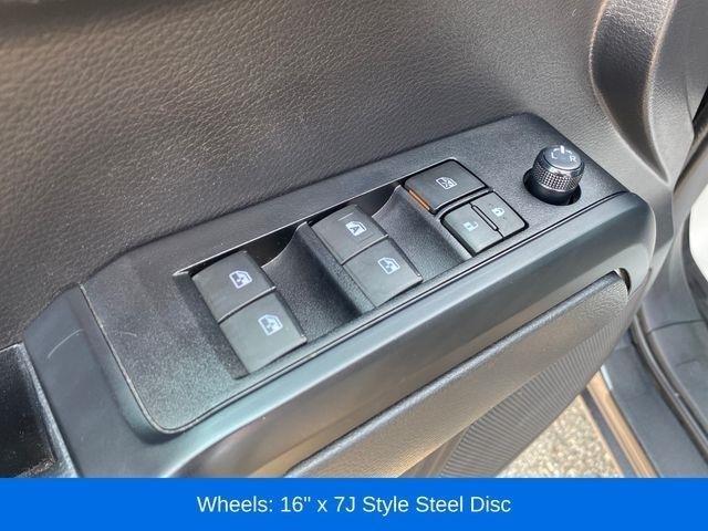 Toyota Tacoma SR5 Double Cab Long Bed V6 6AT 4WD 2022