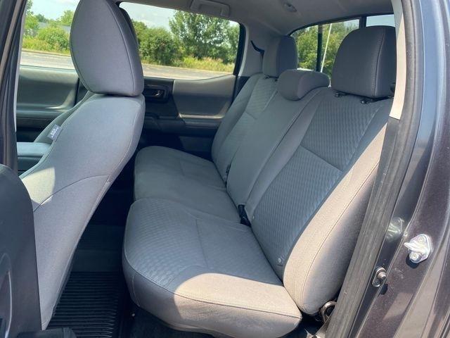 Toyota Tacoma SR5 Double Cab Long Bed V6 6AT 4WD 2022