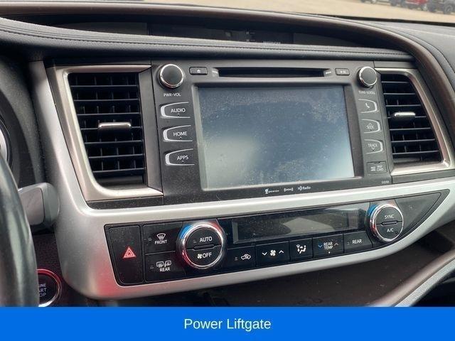 Toyota Highlander SE AWD V6 2019