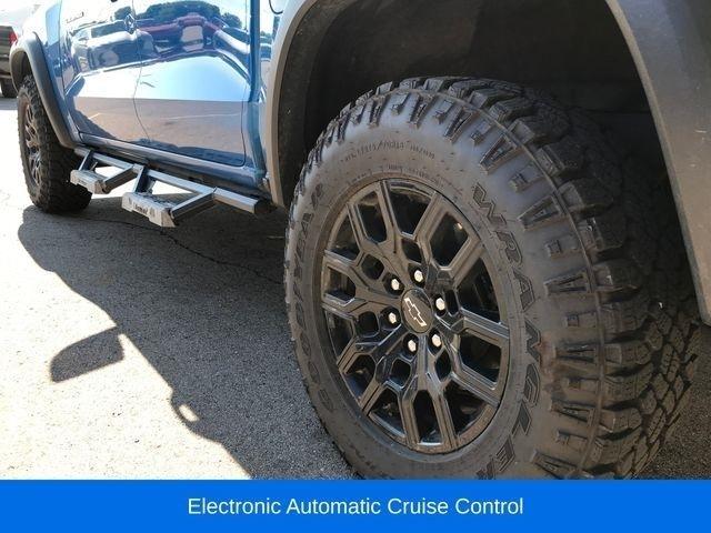 Chevrolet Colorado Trail Boss Crew Cab 4WD 2023