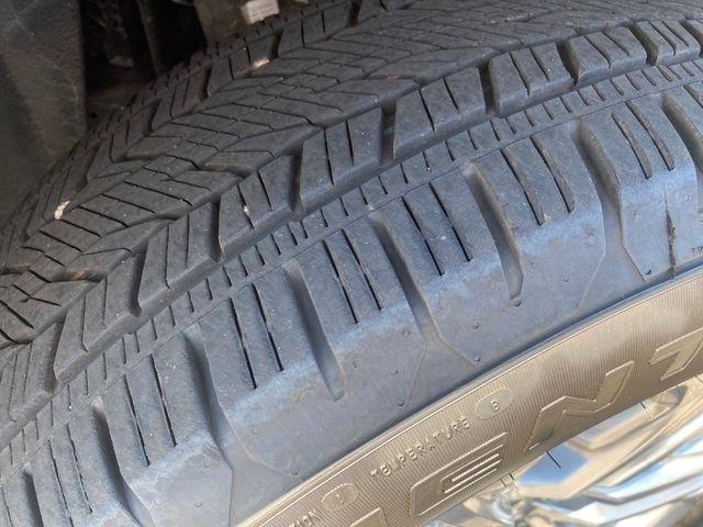 GMC Yukon SLT 4WD 2023